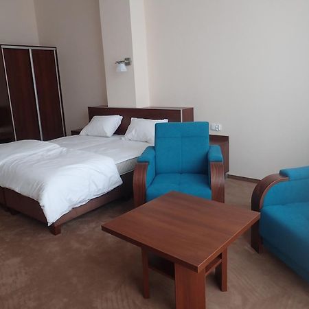 Gosciniec Pan Tadeusz II Hotel Gizycko Luaran gambar