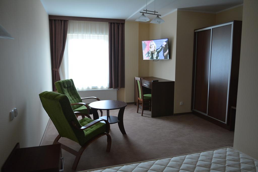 Gosciniec Pan Tadeusz II Hotel Gizycko Bilik gambar