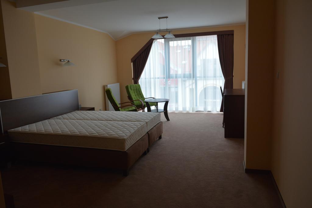 Gosciniec Pan Tadeusz II Hotel Gizycko Bilik gambar